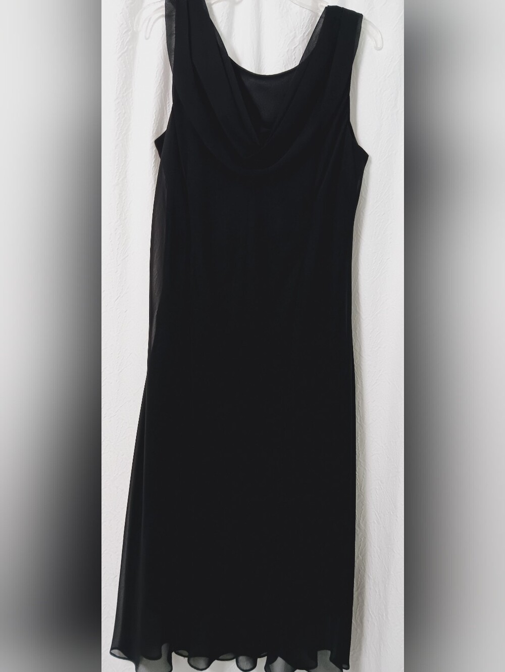 Dressbarn  Black Floral Sequin Shiffon Midi Dress with Cowl Back Size 16w - Picture 2 of 11